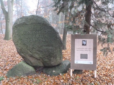 Ehrenma Franzosenschanze  Moelln - 18.11.2012