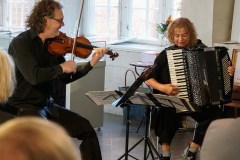 Ausstellung Reisezeit-Zeitreise Edith Holtz-Raber 2021