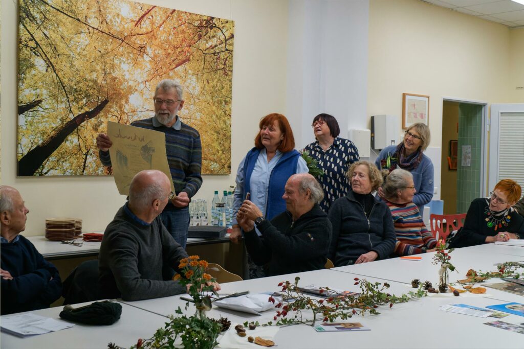 Bill Boehart wird in Anerkennung und Dankbarkeit für seine Jahrzehnte-lange Vorstandstätigkeit im LKV zum Ehrenmitglied des LKV ernannt.
Foto: Heinz Winter